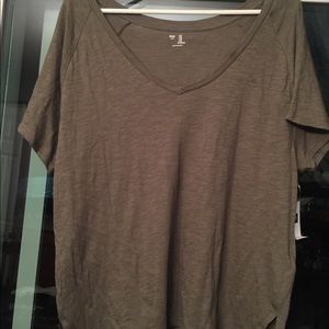 NWT Gap T Shirt Olive